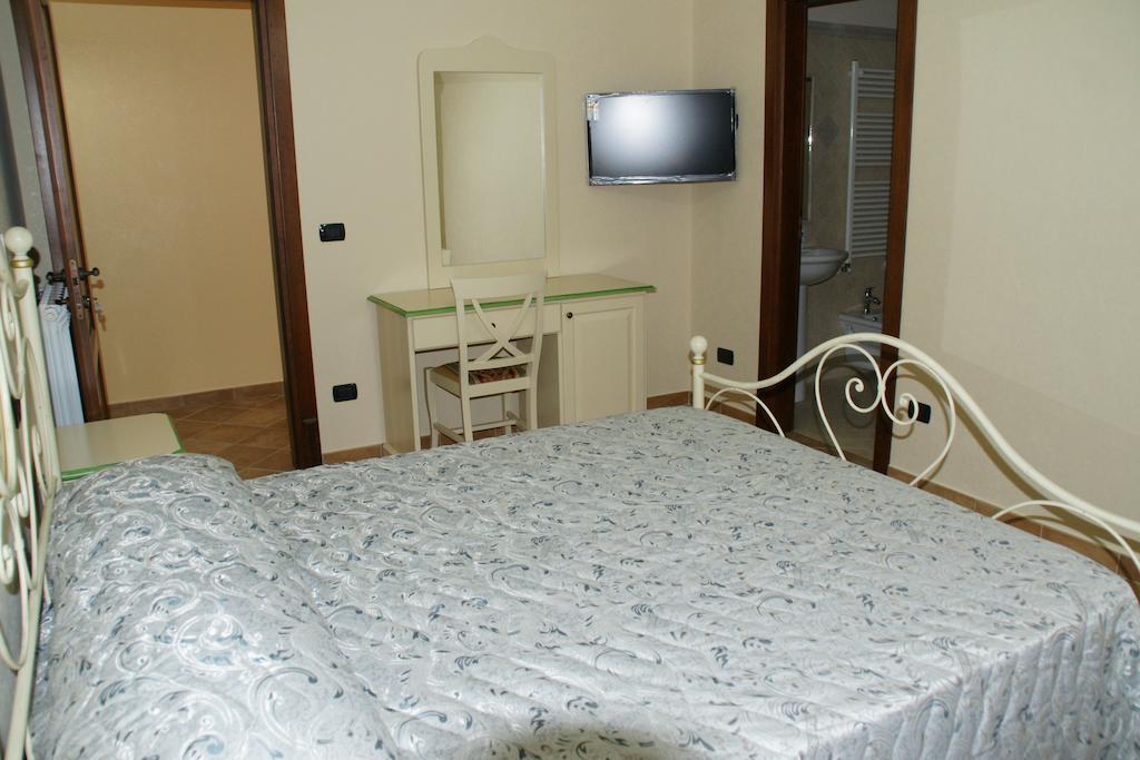 B&B Villa Mery Mileto Room photo